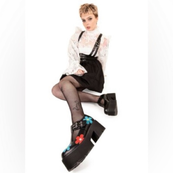 New La Moda Watch Me Chunky Mary Jane Cosplay Platform 9.5 shoe. NWOT - Picture 2 of 6